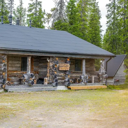 Semesterbostad Ruka Inn *